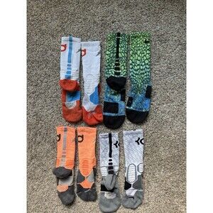 Kids Nike Elite Crew Socks Lot of 4 Pair Nike Basketball KD Kevin Durant Socks